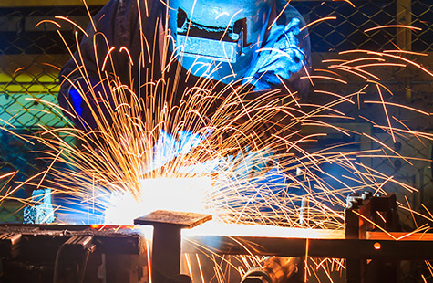 Characteristics and differences between automatic valves and driven valves